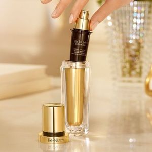BNIB Estée Lauder RE-NUTRIV
Ultimate Diamond Transformative Serum 30ML